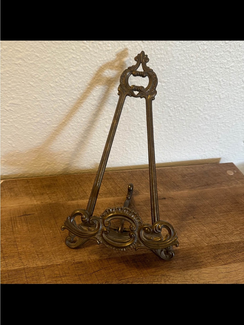 Antique Bronze 12.5" Metal Table Top Easel for Picture, Book, Plate